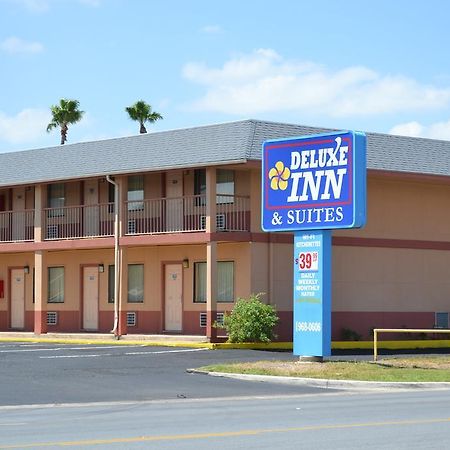 Deluxe Inn And Suites Weslaco Exterior photo